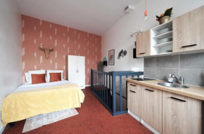 Appartement pillage moulin rouge